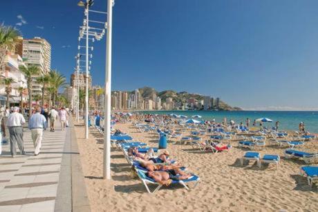 Estudio Playa Levante ベニドルム エクステリア 写真
